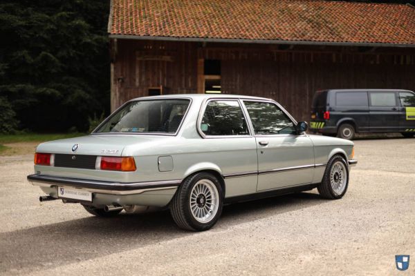 BMW 323i 1981 73294