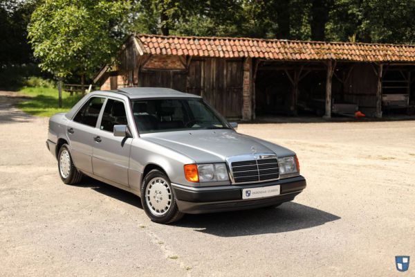 Mercedes-Benz 320 E 1993