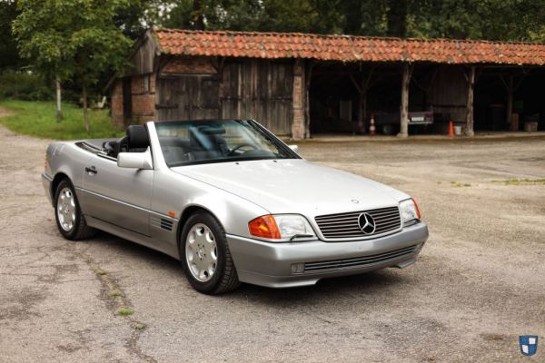 Mercedes-Benz 300 SL-24 1993