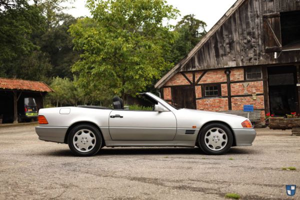 Mercedes-Benz 300 SL-24 1993 101045