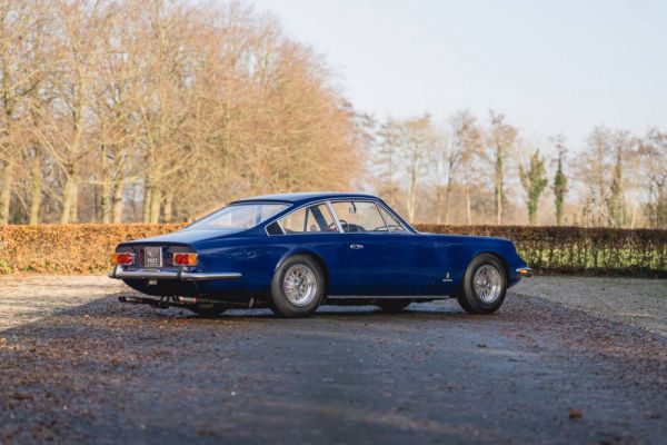 Ferrari 365 GT 2+2 1968 39434