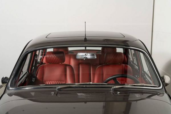 Jaguar Mk II 3.8 1964 39484