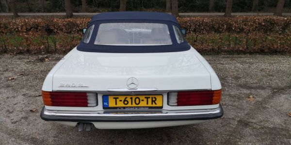 Mercedes-Benz 280 SL 1985 57548