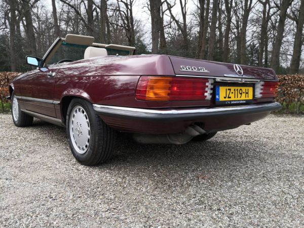 Mercedes-Benz 560 SL 1986