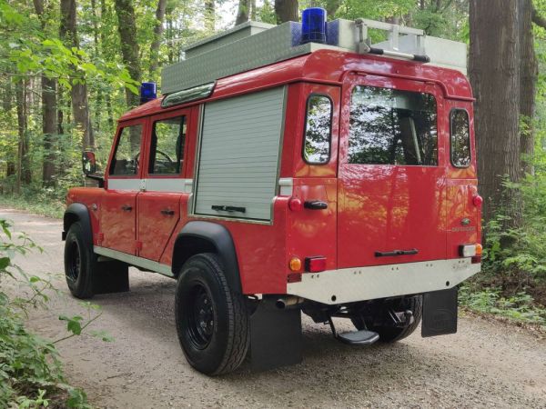 Land Rover Defender 110 1993 109003