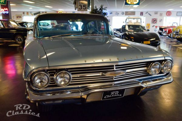 Chevrolet Impala Sedan 1960 60933