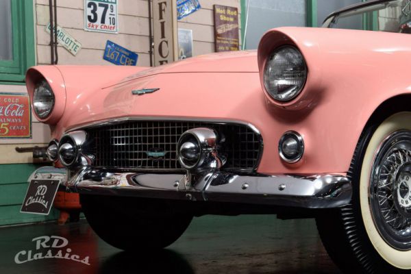 Ford Thunderbird 1956 93137