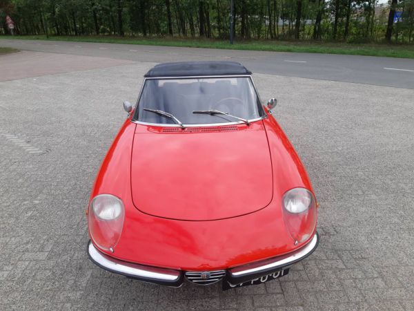 Alfa Romeo Spider Veloce 2000 1976 49105