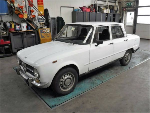 Alfa Romeo Giulia 1300 Super 1971