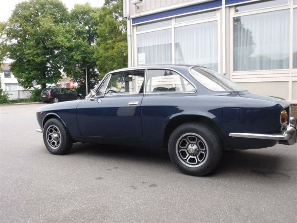 Alfa Romeo Giulia 1600 GT Junior 1973 51785