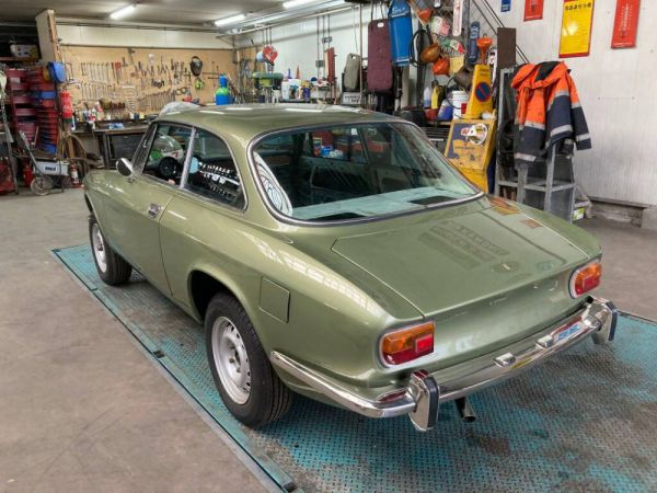 Alfa Romeo Giulia 1600 GT Junior 1974 51800