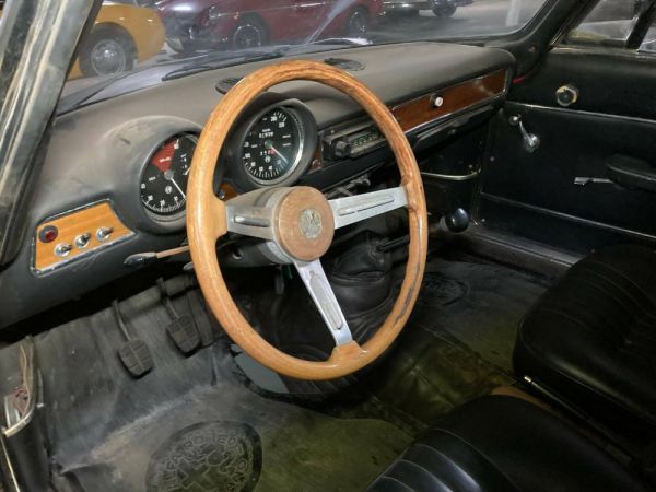 Alfa Romeo Giulia GT 1300 Junior 1972 51836