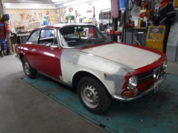 Alfa Romeo Giulia GT 1300 Junior 1972 51842