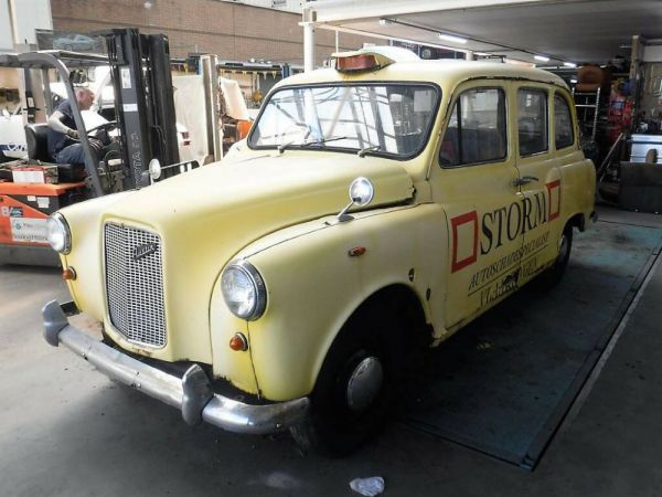 Austin FX 4 London Taxi 1970 52162