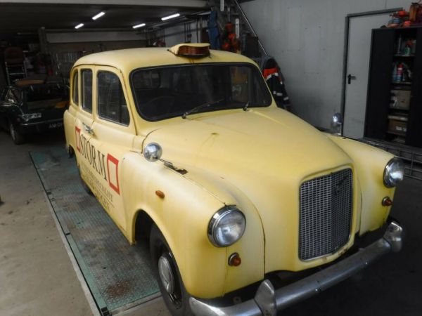 Austin FX 4 London Taxi 1970 52166