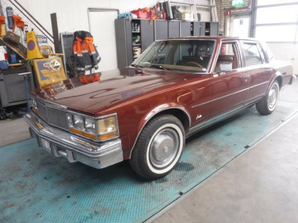 Cadillac Seville Sedan 6.0L 1979 52422