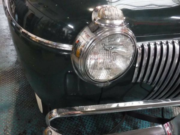 ANDERE DeSoto - De Luxe Club Coupe 1941 52773