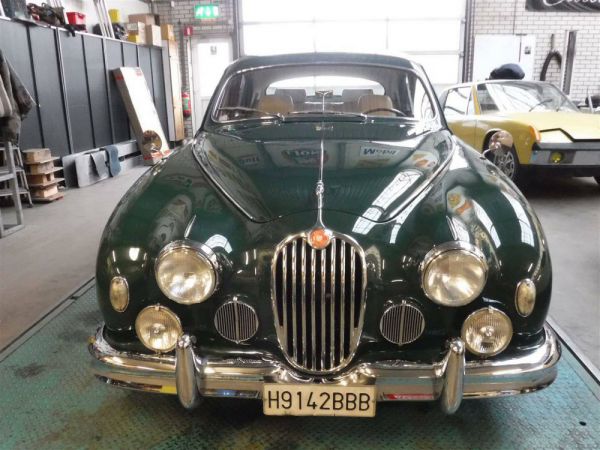 Jaguar 3.4 Litre 1956 52873