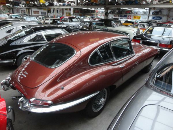 Jaguar E-Type (2+2) 1968 52892