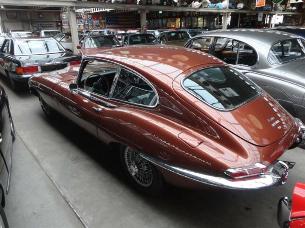 Jaguar E-Type (2+2) 1968 52898