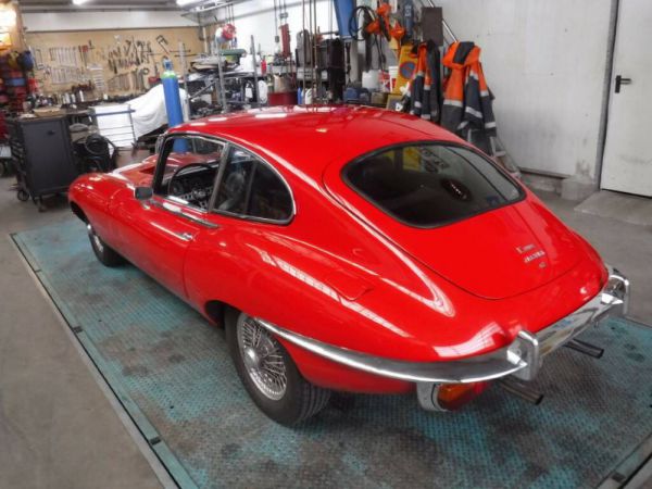 Jaguar E-Type (2+2) 1970 52908