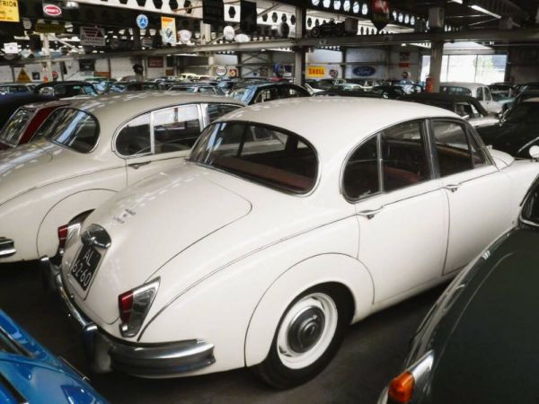 Jaguar Mk II 2.4 1961 52944