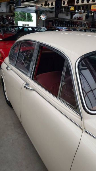 Jaguar Mk II 2.4 1961 52949