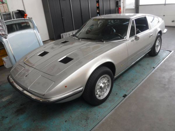 Maserati Indy 4900 1973 53657