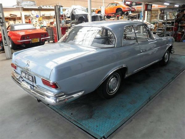 Mercedes-Benz 220 SE b 1963 53704