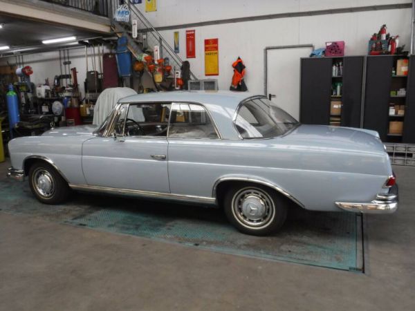 Mercedes-Benz 220 SE b 1963 53714