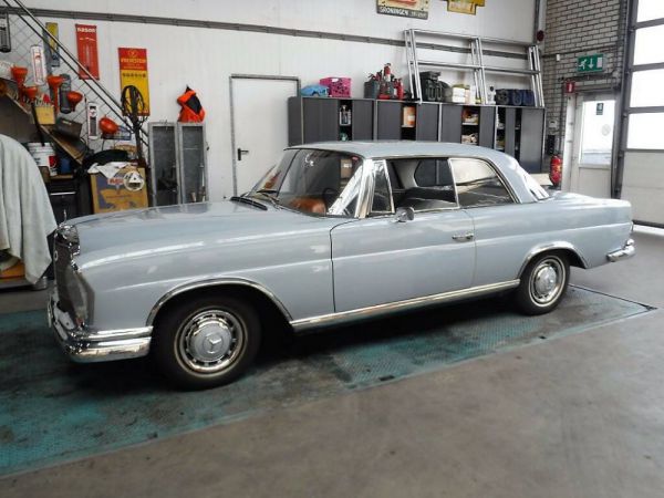 Mercedes-Benz 220 SE b 1963 53715