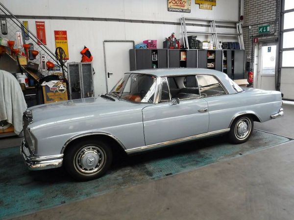 Mercedes-Benz 220 SE b 1963 53716