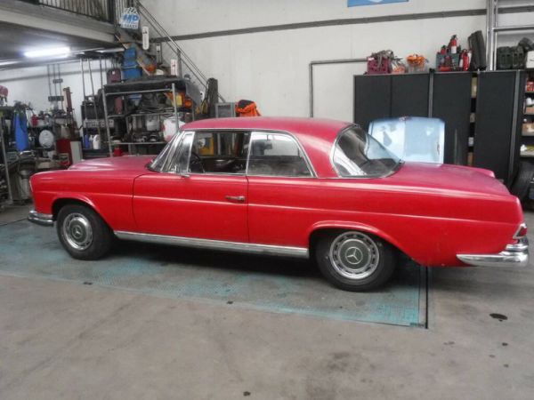 Mercedes-Benz 250 SE 1965 53717