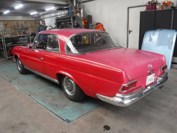 Mercedes-Benz 250 SE 1965 53718