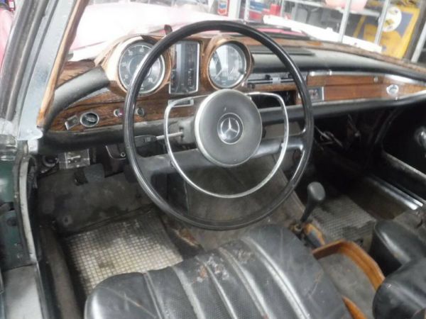 Mercedes-Benz 250 SE 1965 53728