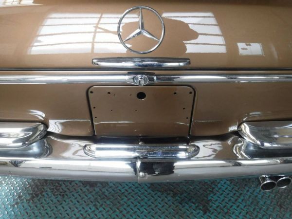 Mercedes-Benz 250 SE 1966 53739