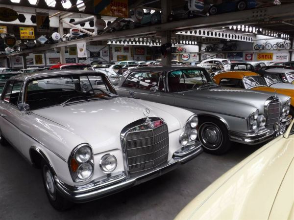 Mercedes-Benz 300 SE 1966 53763