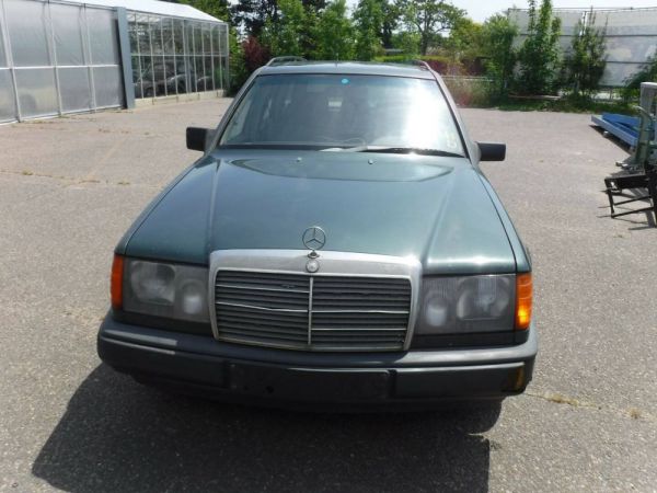 Mercedes-Benz 300 TD Turbo 1988 53788