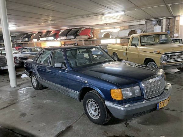 Mercedes-Benz 380 SE 1985 53806