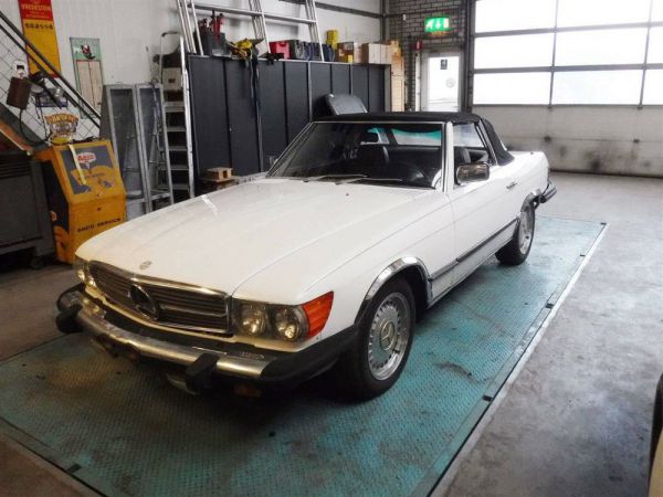 Mercedes-Benz 380 SL 1981