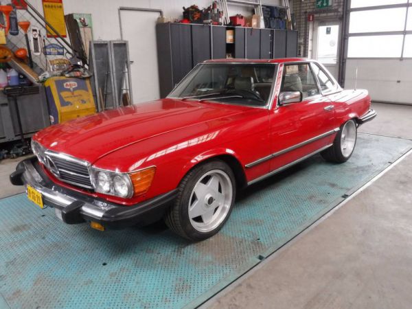 Mercedes-Benz 380 SL 1985