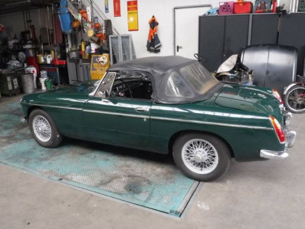 MG MGB 1965 54307