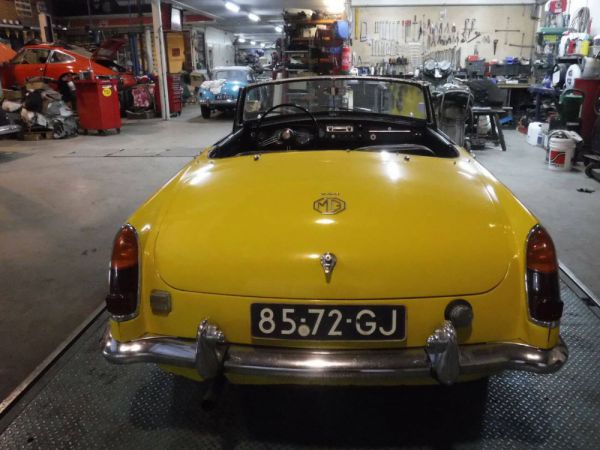 MG MGB 1967 54314