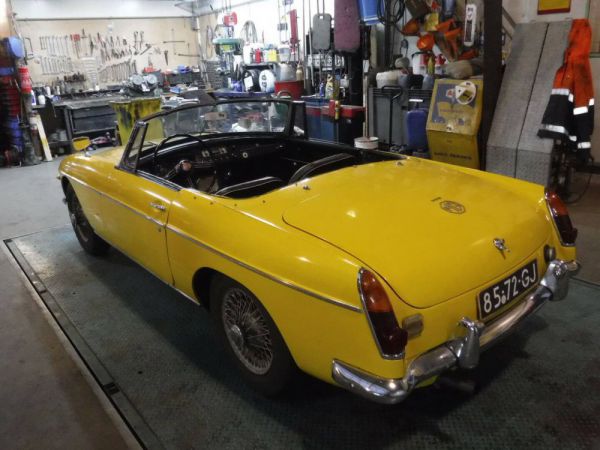 MG MGB 1967 54316