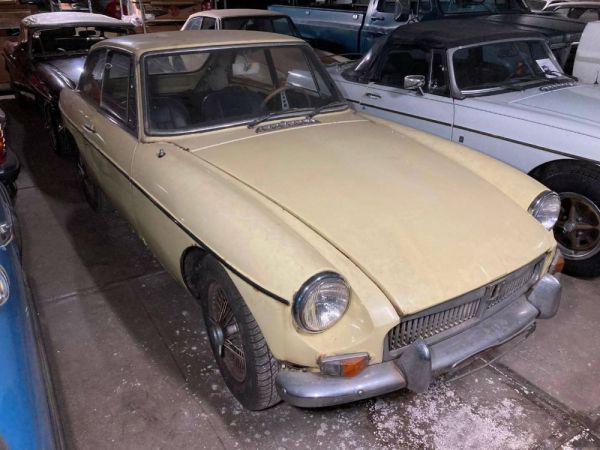 MG MGB GT 1970 54410