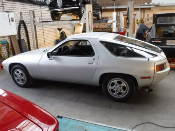 Porsche 928 1979