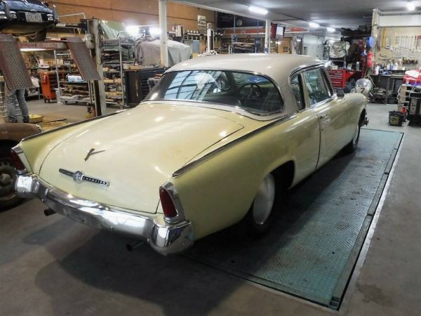 Studebaker Champion Starlight 1955 54918