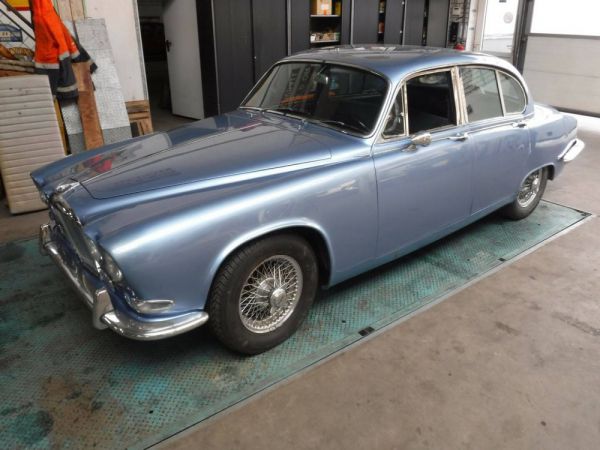 Jaguar 420 1967 61712