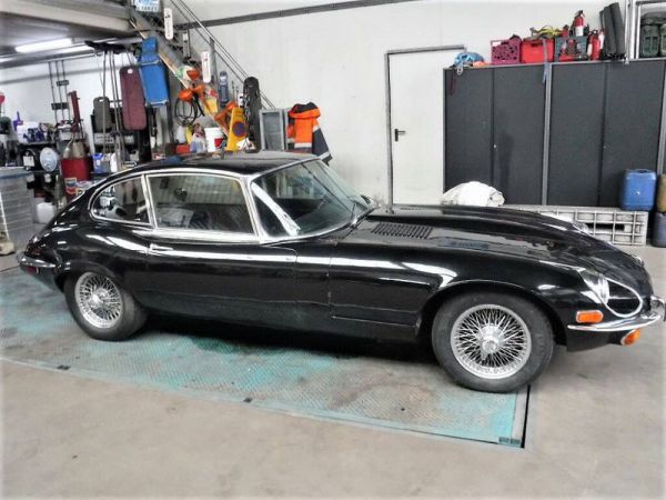 Jaguar E-Type V12 (2+2) 1972 77475