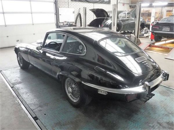 Jaguar E-Type V12 (2+2) 1972 77479